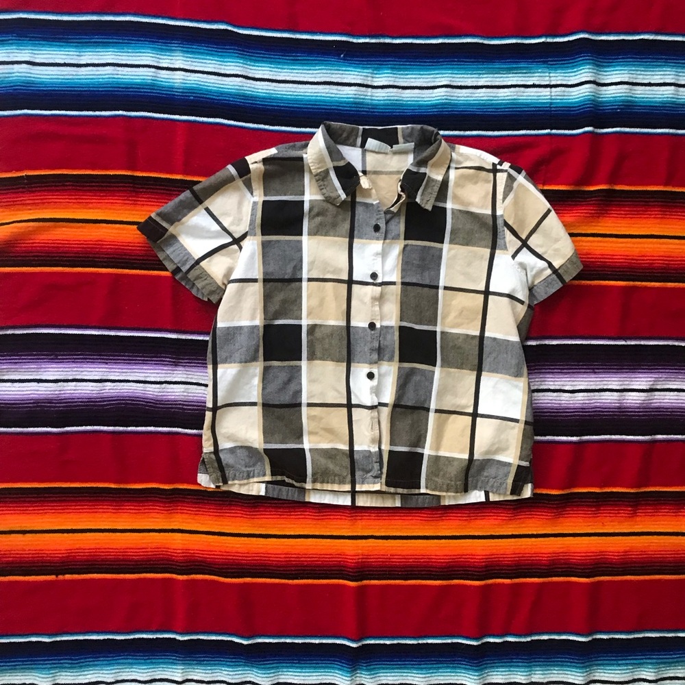 🌿VINTAGE BUTTON UP🌿